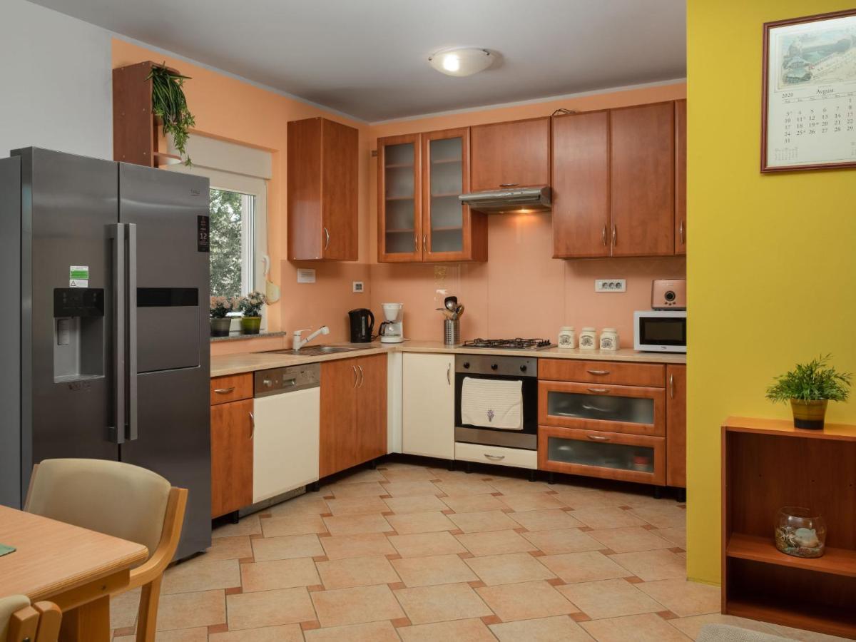 Holiday Home Lavendel - Mlk159 By Interhome Dobrinj Екстериор снимка