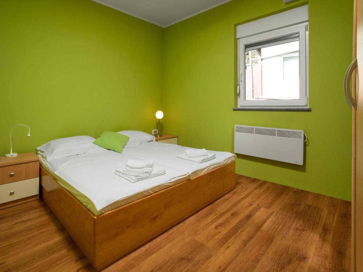 Holiday Home Lavendel - Mlk159 By Interhome Dobrinj Екстериор снимка