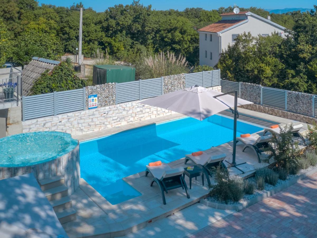 Holiday Home Lavendel - Mlk159 By Interhome Dobrinj Екстериор снимка